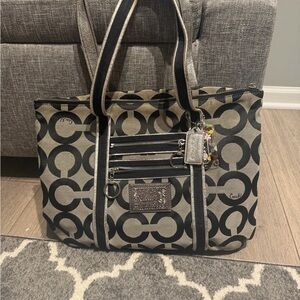 Coach Poppy Collection